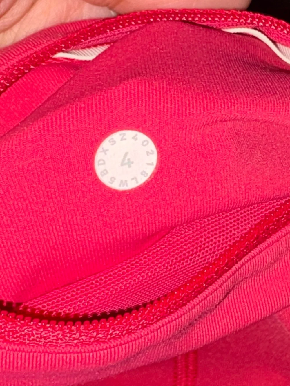 Lululemon Speed Up Tight *Full-On Luxtreme 28